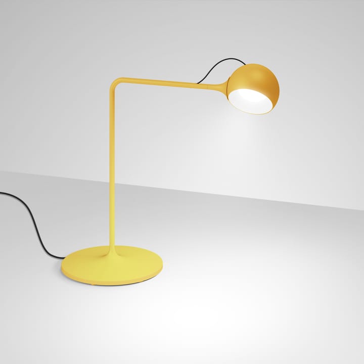 Ixa Tischleuchte - Yellow - Artemide