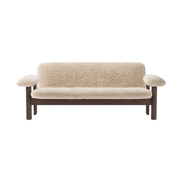 Brasilia Sofa 2-Sitzer, Dark oak-Nature sheepskin curly Audo Copenhagen