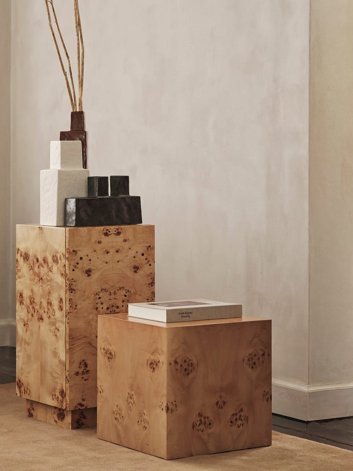 Burl Cube Beistelltisch 40x40 cm - Natural - ferm LIVING