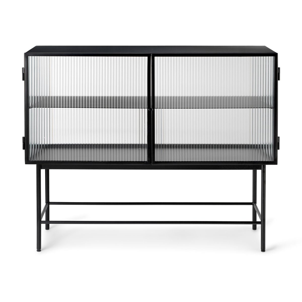 ferm LIVING Haze sideboard Black-welliges Glas