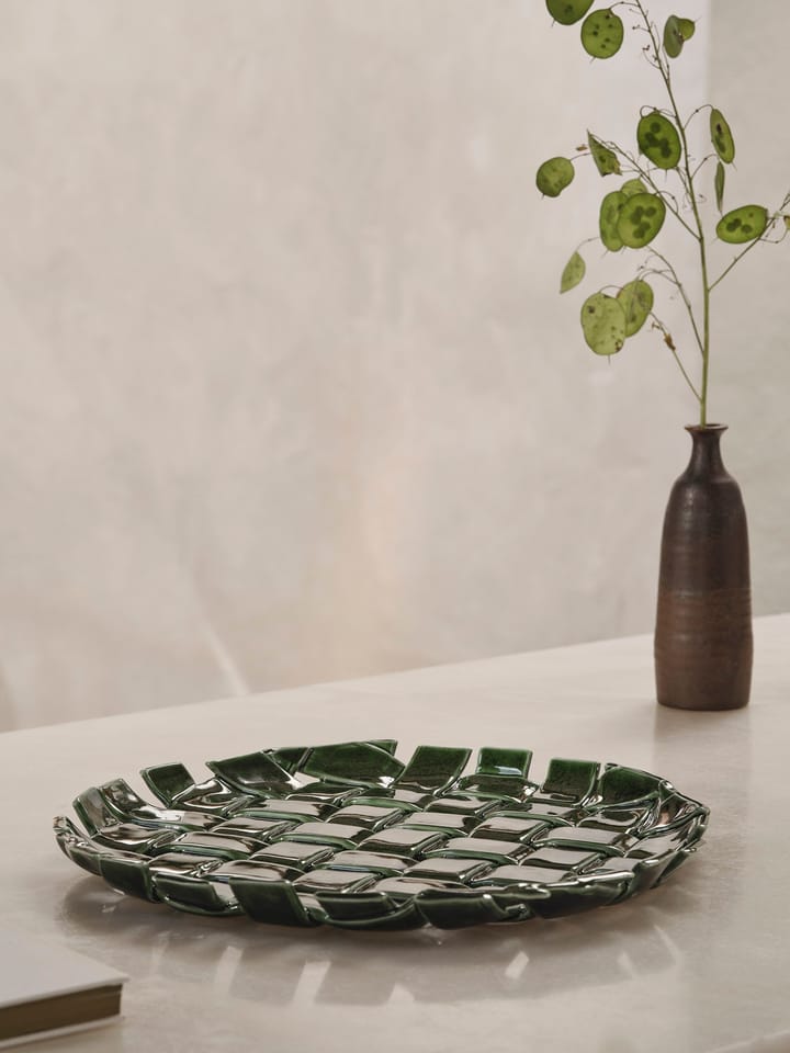 Plait Teller Ø30 cm - Emerald green - ferm LIVING