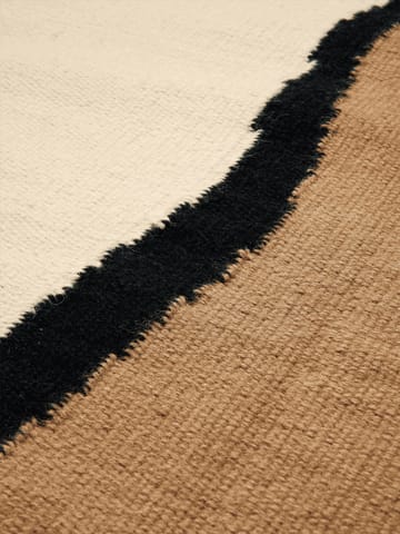 Soil Kelim Laufmatte - Dark sand-off white, 70x180 cm - ferm LIVING