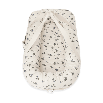 Blueberry Satin gestepptes Babynest - 43x87x16 cm - Garbo&Friends