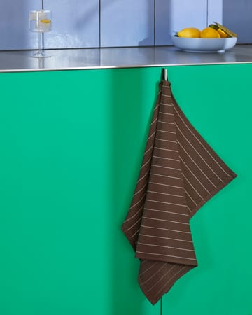 Canteen Geschirrtuch 52 x 80cm - Chocolate pinstripe - HAY