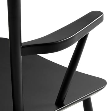 J42 Armlehnstuhl - Black lacquered beech - HAY