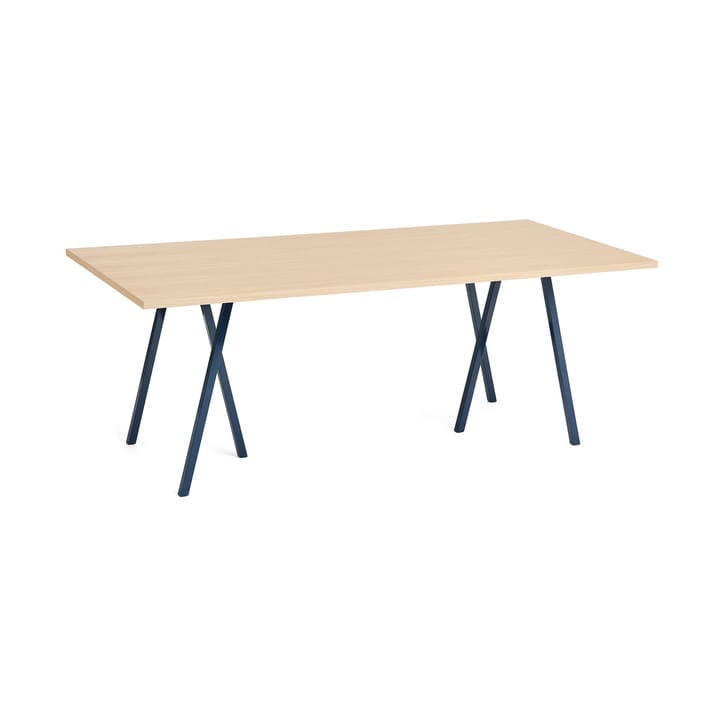 Loop Stand Esstisch 92,5x200 cm - Deep blue-clear lacq. oak - HAY