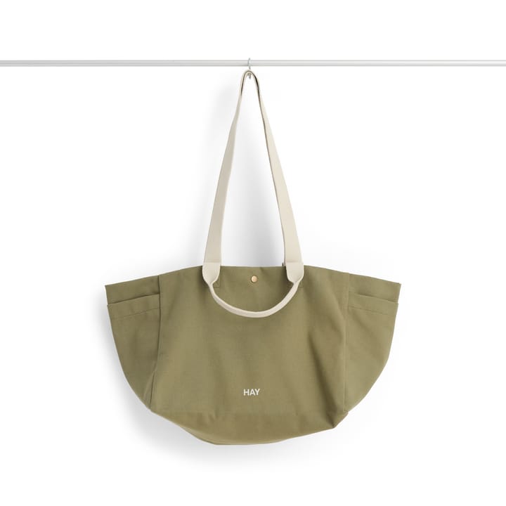 Weekend Bag No 2 Tasche S 26x56 cm - Olive - HAY