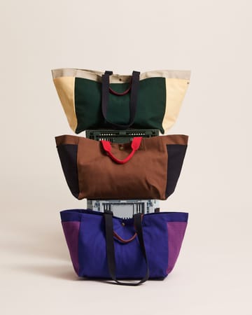 Weekend Bag Organic Tasche M - Dark green multi - HAY