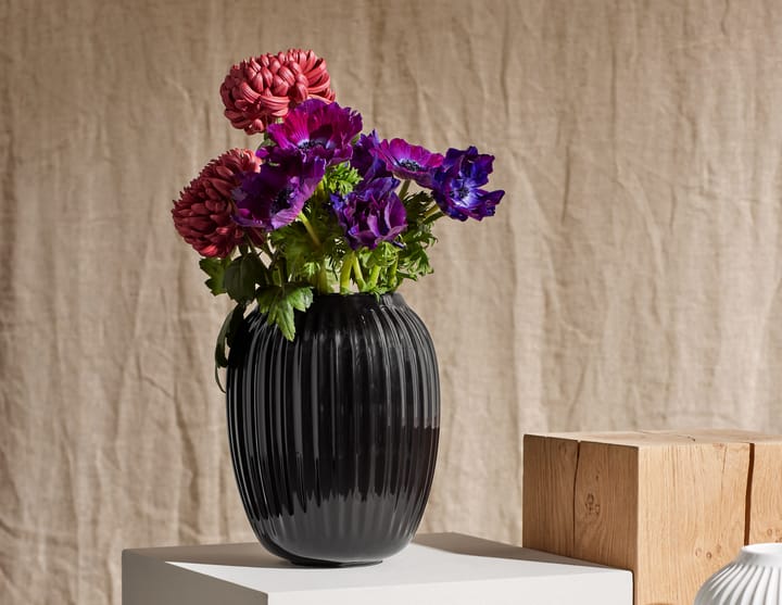 Hammershøi Vase mittel, Schwarz Kähler