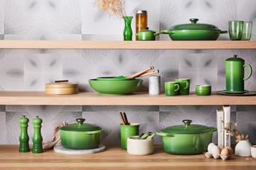 Le Creuset Signature Bräter rund 4,2 l - Bamboo Green - Le Creuset