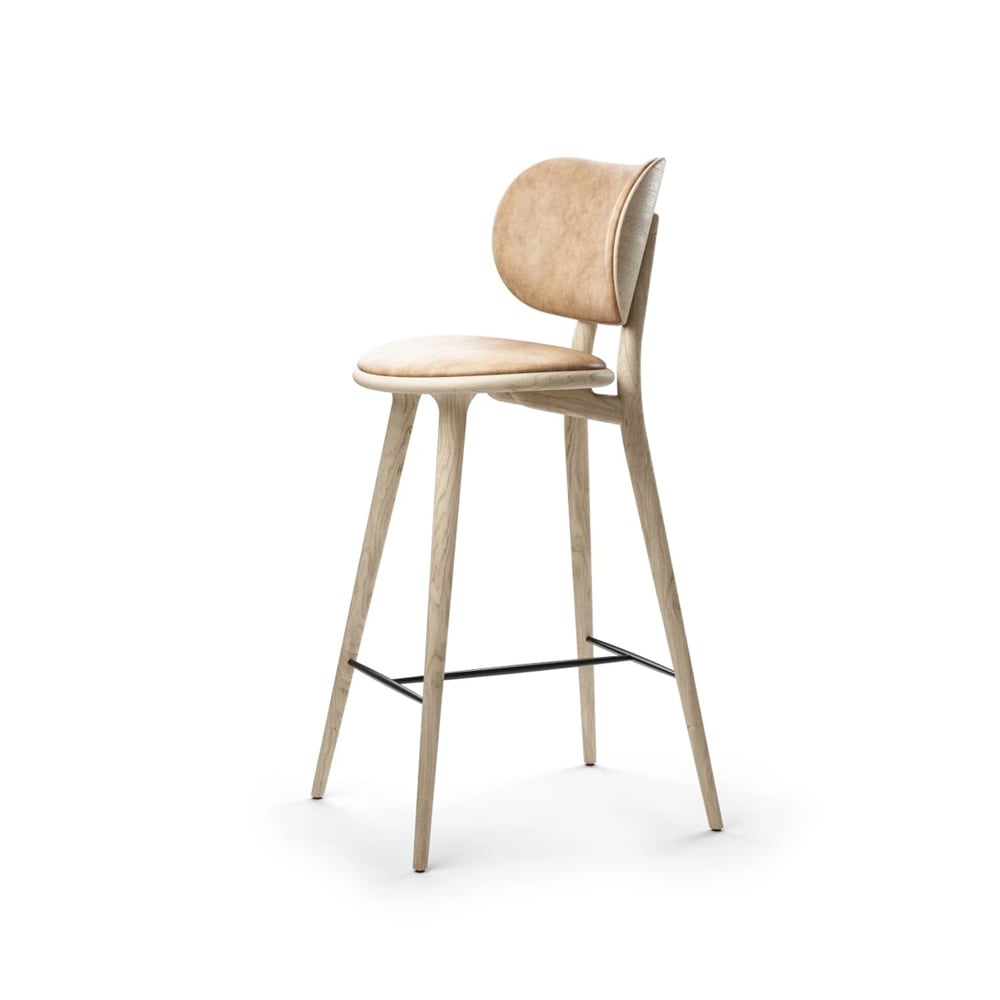 Mater Essen High Stool Backrest Barhocker niedrig Leder natur, Holzstativ aus Eiche matt lackiert