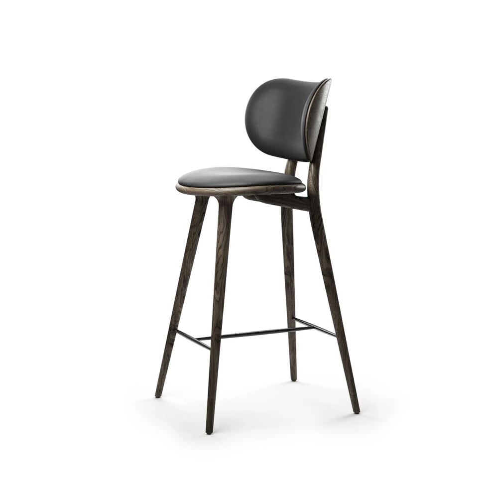 Mater Essen High Stool Backrest Barhocker niedrig Leder schwarz, Holzstativ aus Eiche Sirka Grey