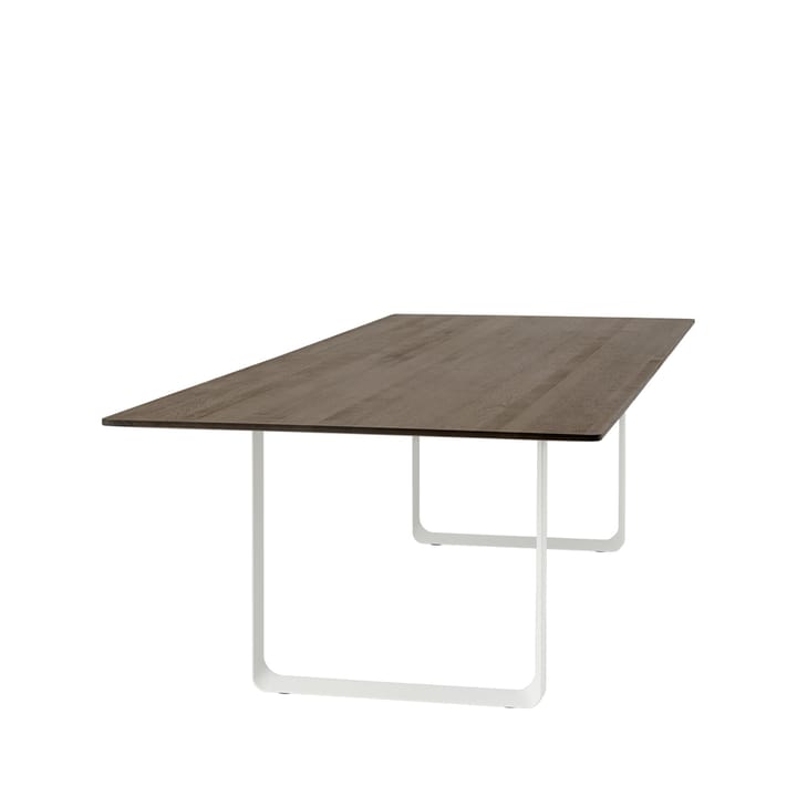 70/70 Esstisch 295 x 108cm, Solid Smoked oak-White Muuto