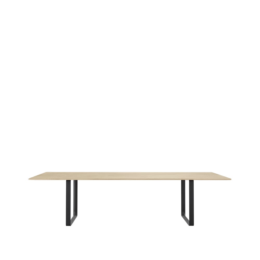 Muuto 70/70 Esstisch 295 x 108cm Sollid oak-Black