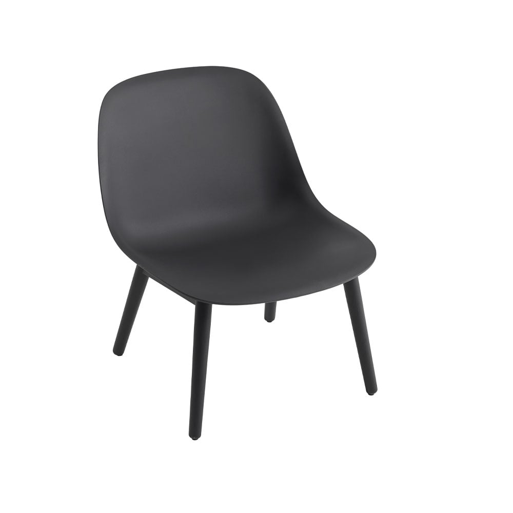 Muuto Fiber Loungestuhl wood base Black, Schwarze Beine