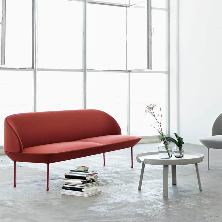 Oslo Sofa 2-Sitzer, Steelcut 160-light grey Muuto