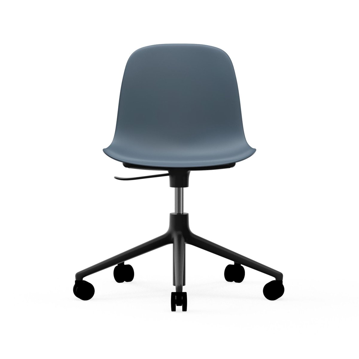 Normann Copenhagen Form chair drehbar, 5W Bürostuhl Blau, Schwarzes Aluminium, Rollen