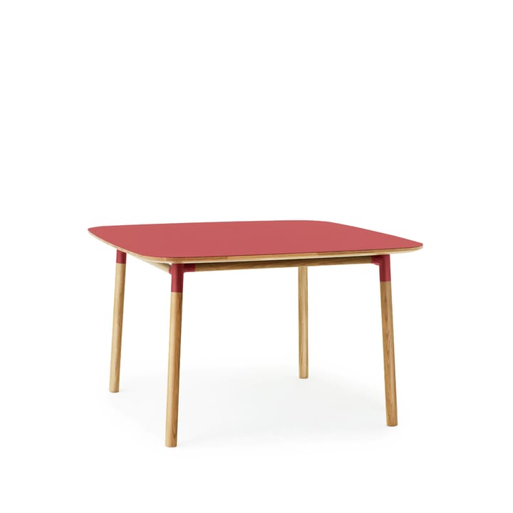 Form Esstisch 120 x 120cm, Red, Eichenholzbeine Normann Copenhagen