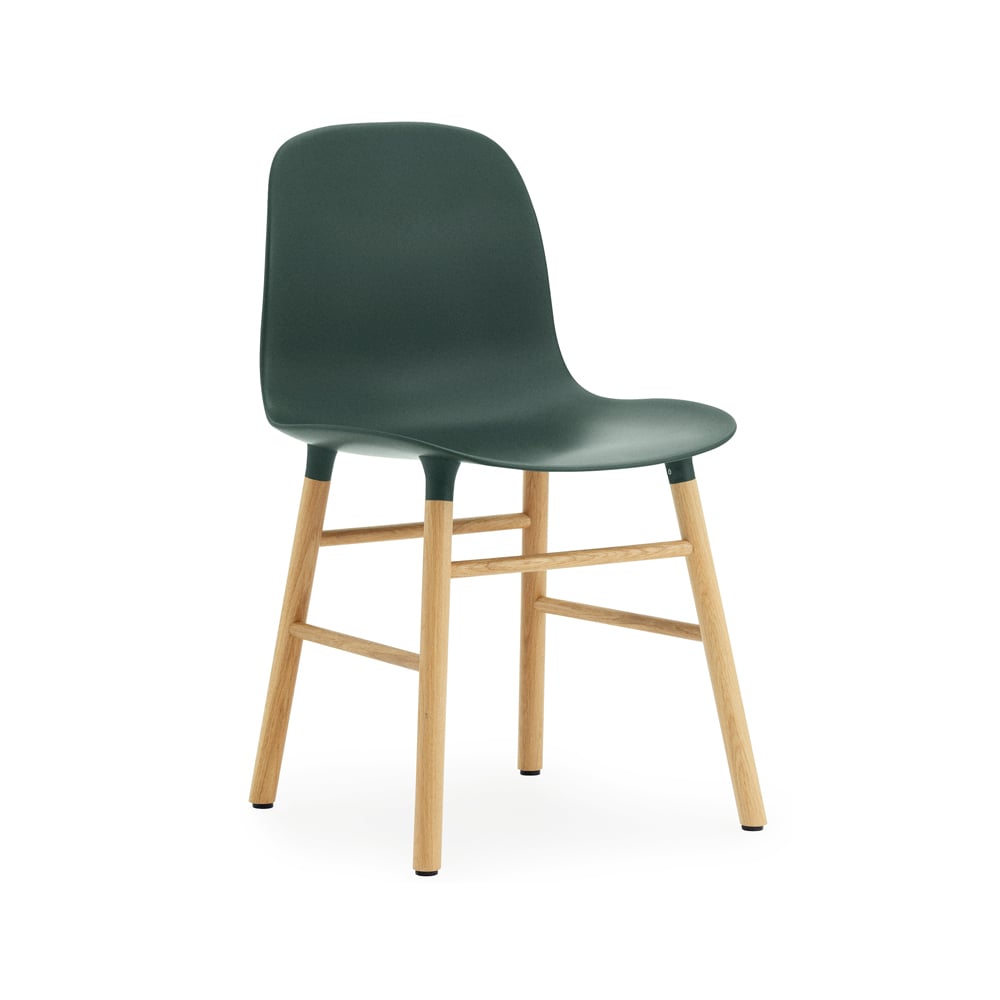 Normann Copenhagen Form Stuhl Green, Eichenholzbeine