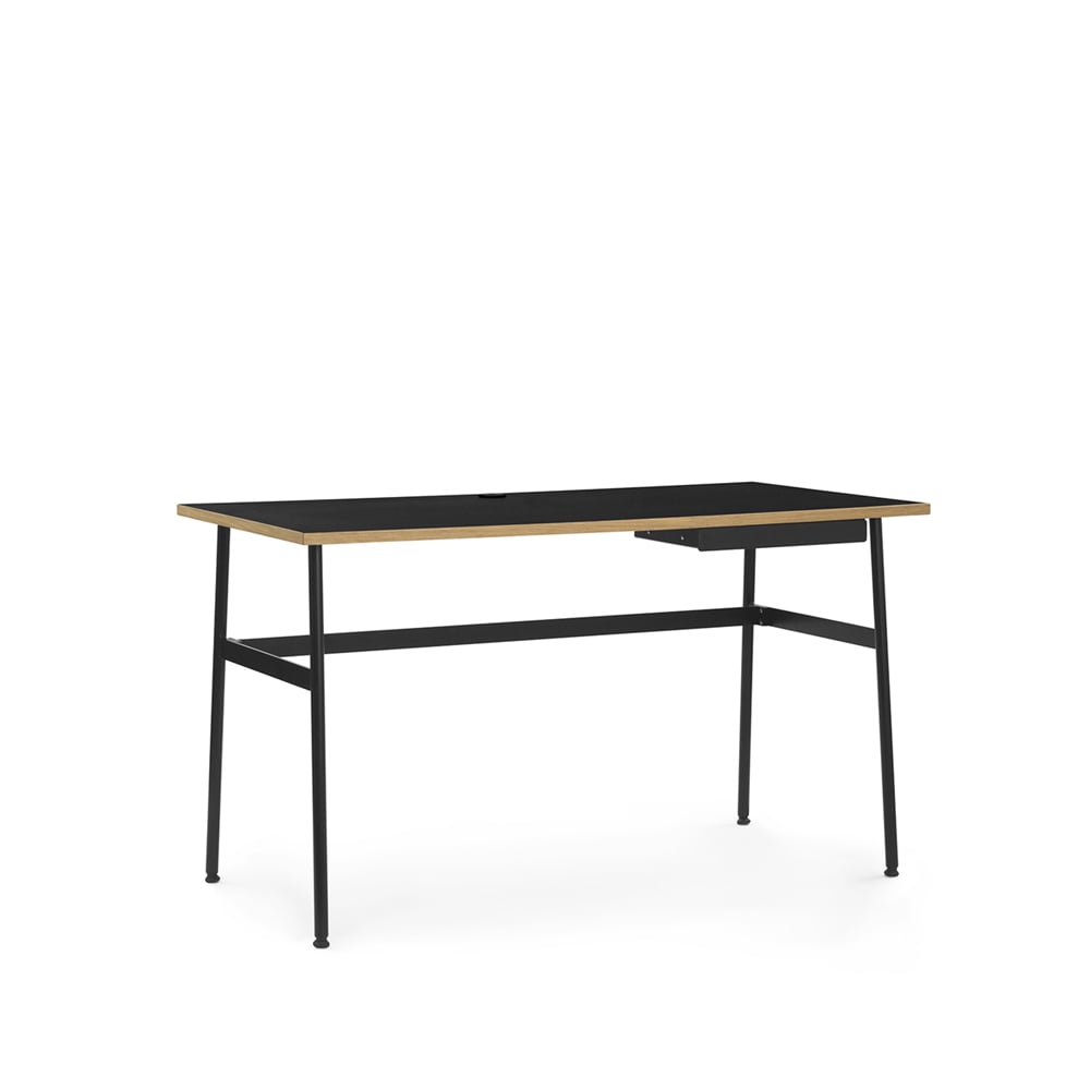 Normann Copenhagen Journal Schreibtisch Schwarz laminat, Schwarze Stahlbeine und Schubladen