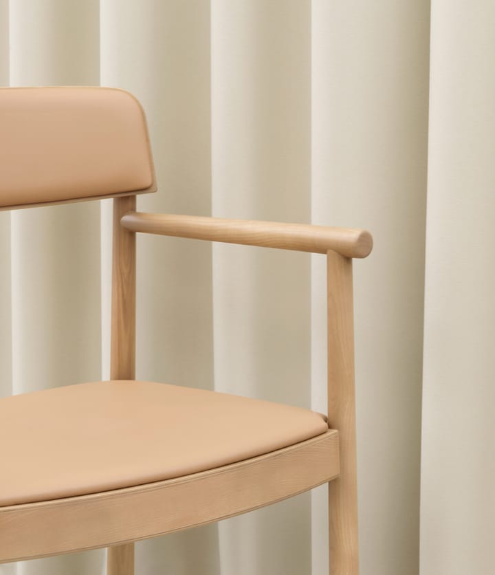 Timb Sessel mit Sitzkissen, Tan/ Ultra Leather - Camel Normann Copenhagen