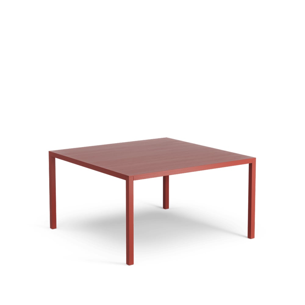 Swedese Bespoke Loungetisch Oxide red, Eiche lackiert, h.45cm