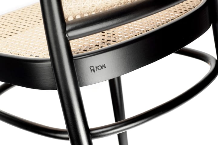 Ton no.811 Stuhl Rattan, Coffee B4-New Rattan TON