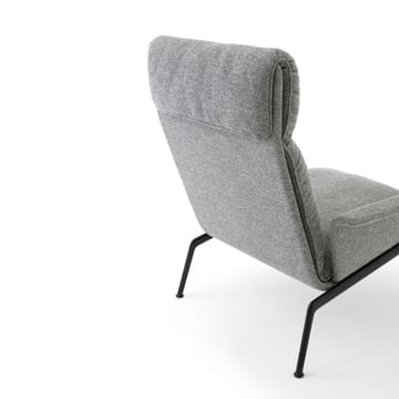 Muno LN17 High back Lounge-Sessel - Warm black-Hallingdal 0126 - &Tradition